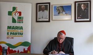 El Secretario de Estado vaticano expresa su dolor por Gaza al primer ministro palestino