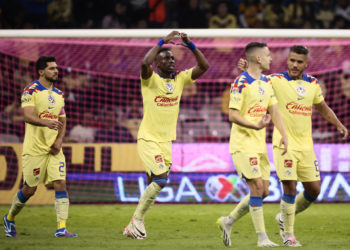 El líder América del colombiano Quiñones visita al San Luis del venezolano Murillo