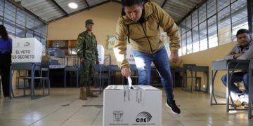 Ecuador | Con el 40 % escrutado, Noboa logra 52,71 % y se distancia de González, que tiene 47,29 %