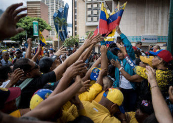 La oposición venezolana, en una carrera presidencial por primera vez en 10 años