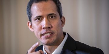 El Gobierno de Venezuela rechaza la «defensa» de EEUU a Juan Guaidó y pide su extradición
