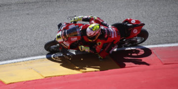 Álvaro Bautista gana en Jerez y se proclama campeón del mundo