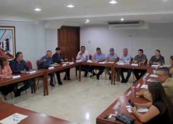 Diputados de los dos bloques de oposición se proponen unirse en Táchira