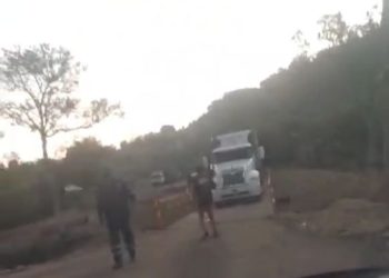 Vigienses exigen se investigue, explique y sancione el paso de gandolas por puente provisional sobre el río Onia