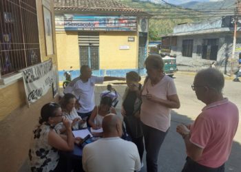 Comando de campaña de Vente brinda información para votar en las primarias en Boconó