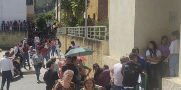 Ciudadanos adivinan ubicación de puntos de la jornada de inscripción y actualización de votantes en el estado Mérida