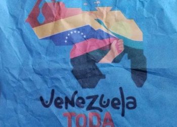 Con la bolsa de alimentación del Clap el gobierno entrega propaganda del Referendo