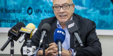 Andrés Caleca: La propuesta de anexionar el Esequibo a Venezuela es «demagógica»