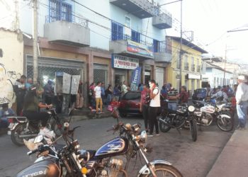 Denuncian lentitud en operativo especial de cedulación en Boconó
