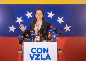 La oposición venezolana espera antes del viernes un anuncio sobre la habilitación de Machado