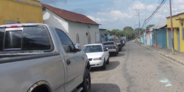 Betijoque | Largas colas de varios días en espera de gasolina