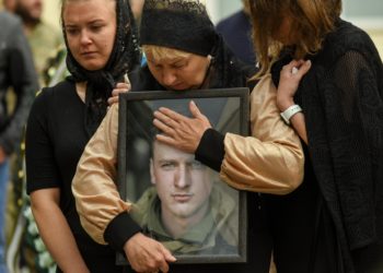 Una investigación cifra en 30.000 el número de soldados ucranianos muertos en la guerra