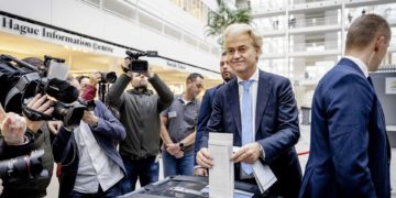 Un Países Bajos atónito asume la victoria sorpresa de la ultraderecha de Wilders