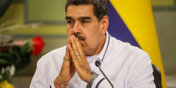 Maduro augura nuevos vínculos comerciales con Paraguay tras el restablecimiento de las relaciones