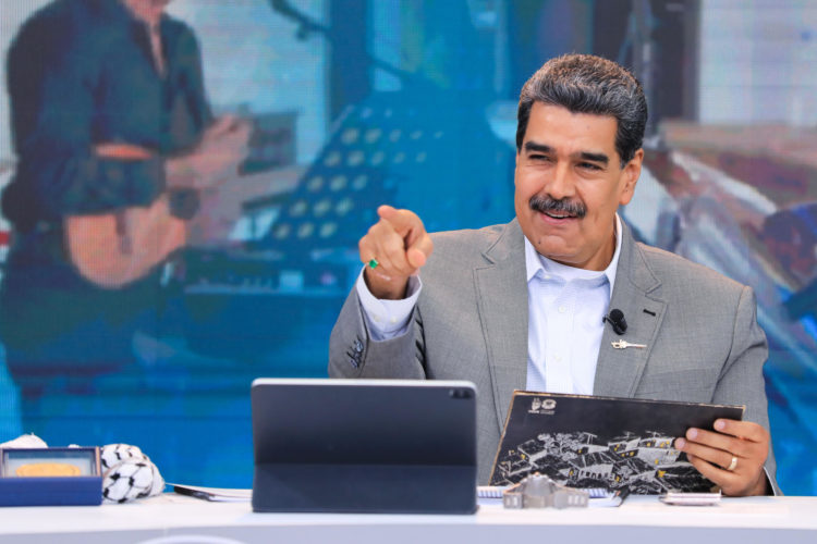 Fotografía cedida por la oficina de Prensa del Palacio Miraflores que muestra al presidente venezolano, Nicolás Maduro. EFE/Prensa Miraflores