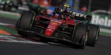 Sainz lideró el libre de Brasil; Alonso fue undécimo y ‘Checo’, el 18, ambos con duros