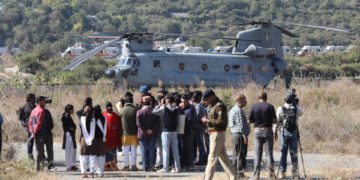 La India indemniza con 1.200 dólares a los 41 obreros rescatados tras 17 días en un túnel