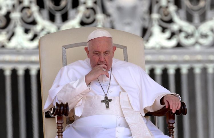 Imagen de archivo del papa Francisco en el Vaticano. EFE/ETTORE FERRARI