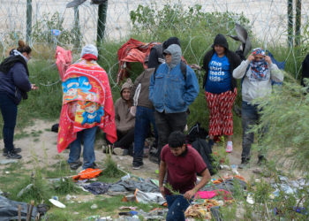 El frío de hasta 3 grados exacerba la crisis de migrantes en la frontera norte de México