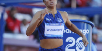 La panameña Woodruff pierde por descalificación el primer lugar en final de 400 m vallas