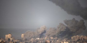 La ONU informa de nuevos ataques a hospitales y evacuaciones a la espera de la ansiada tregua en Gaza