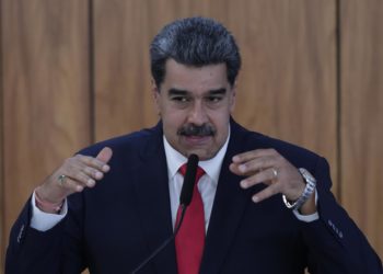 El Gobierno de Maduro dice que la UE se «inhabilita» para participar en los «procesos políticos venezolanos»