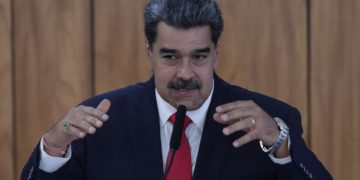 El Gobierno de Maduro dice que la UE se «inhabilita» para participar en los «procesos políticos venezolanos»