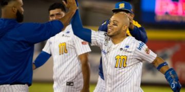 Magallanes con hit impulsor de Castellano dejó en el terreno a los Leones