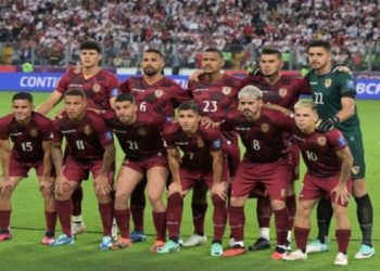 Perú apunta a problemas mercantiles como causa del retraso del avión de la Vinotinto
