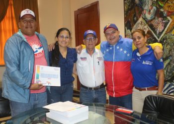 Gobernación de Mérida presentó ante el Clebm proyecto para el ejercicio económico 2024