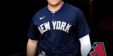 Andrés Chaparro Romero firmó contrato de ligas menores con los Cascabeles de Arizona