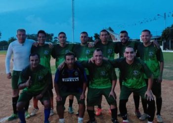 Mama Trina reta a la Academia Goal en fútbol de El Corozal 