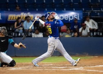 Magallanes venció por paliza a Bravos y cortó racha de derrotas en Caracas
