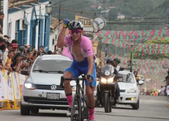 Johnny Araujo profeta en su tierra