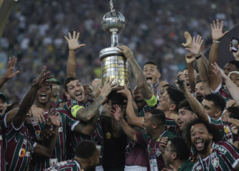 La Copa Libertadores comenzará en febrero de 2024 y la Sudamericana en marzo
