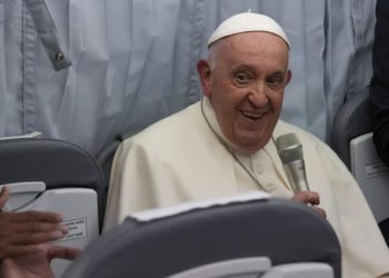 El papa pide que continúe la tregua para que se liberen los rehenes y llegue ayuda a Gaza
