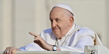 El papa afirma que lo que sucede en Israel y Palestina «no es una guerra, es terrorismo»