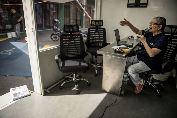 Un camión cargado de noticias, la nueva forma de vencer la censura en Venezuela