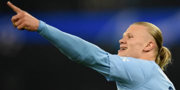 3-0. Haaland sella el pase a octavos del campeón