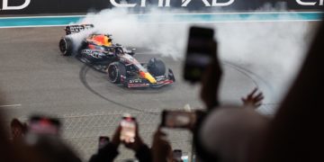 Verstappen remata con victoria su brillante 2023 en Abu Dabi