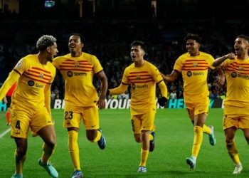 Barcelona logró una ajustada victoria con gol «in extremis» de Ronald Araujo
