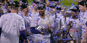 Los Rangers de Texas sacaron el antídoto para vencer a Cascabeles de Arizona en la Serie Mundial