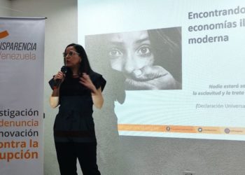 Funcionarios participan en redes de trata de personas mediante cobro de coimas y sextorsión, afirma ONG