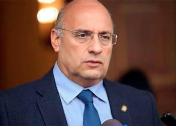 Williams Dávila condena la persecución contra líderes opositores y ex ministros chavistas