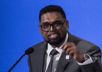 El presidente de Guyana considera una amenaza regional las acciones del Gobierno de Maduro