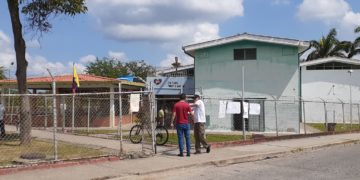 Poca concurrencia de votantes en Las Lomas durante el Referendo consultivo