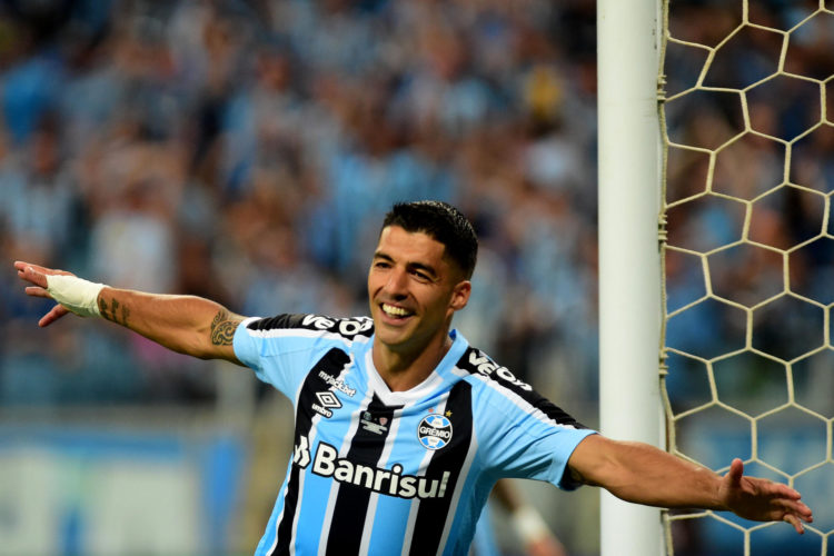 El uruguayo Luis Suárez de Grêmio, en una fotografía de archivo. EFE/Ricardo Rimoli