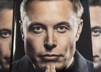 Elon Musk suma 95.400 millones a su fortuna en 2023 y encabeza lista de ricos de Bloomberg