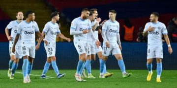 Girona profanó el campo del Barcelona y es líder solitario en España