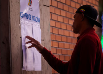 EE.UU. avisa a Venezuela que la disputa con Guyana no se resuelve con el referéndum